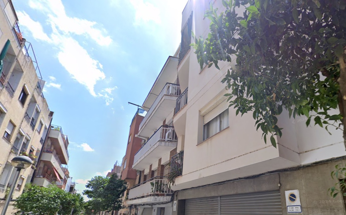 Flat On Street Finestrelles, Barcelona, Barcelona