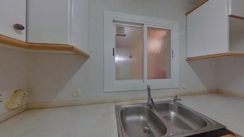 Piso en venta en calle Vinaros