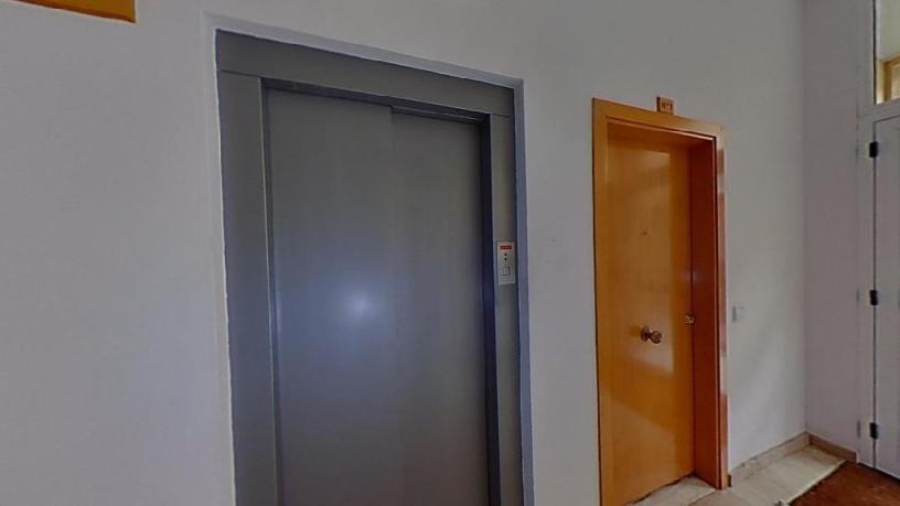 Flat for sale in psaje Miro