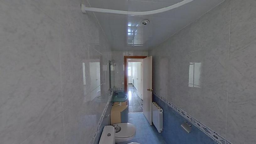 Flat for sale in calle Monturiol