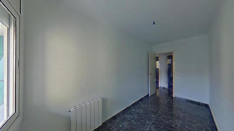Flat for sale in calle Monturiol