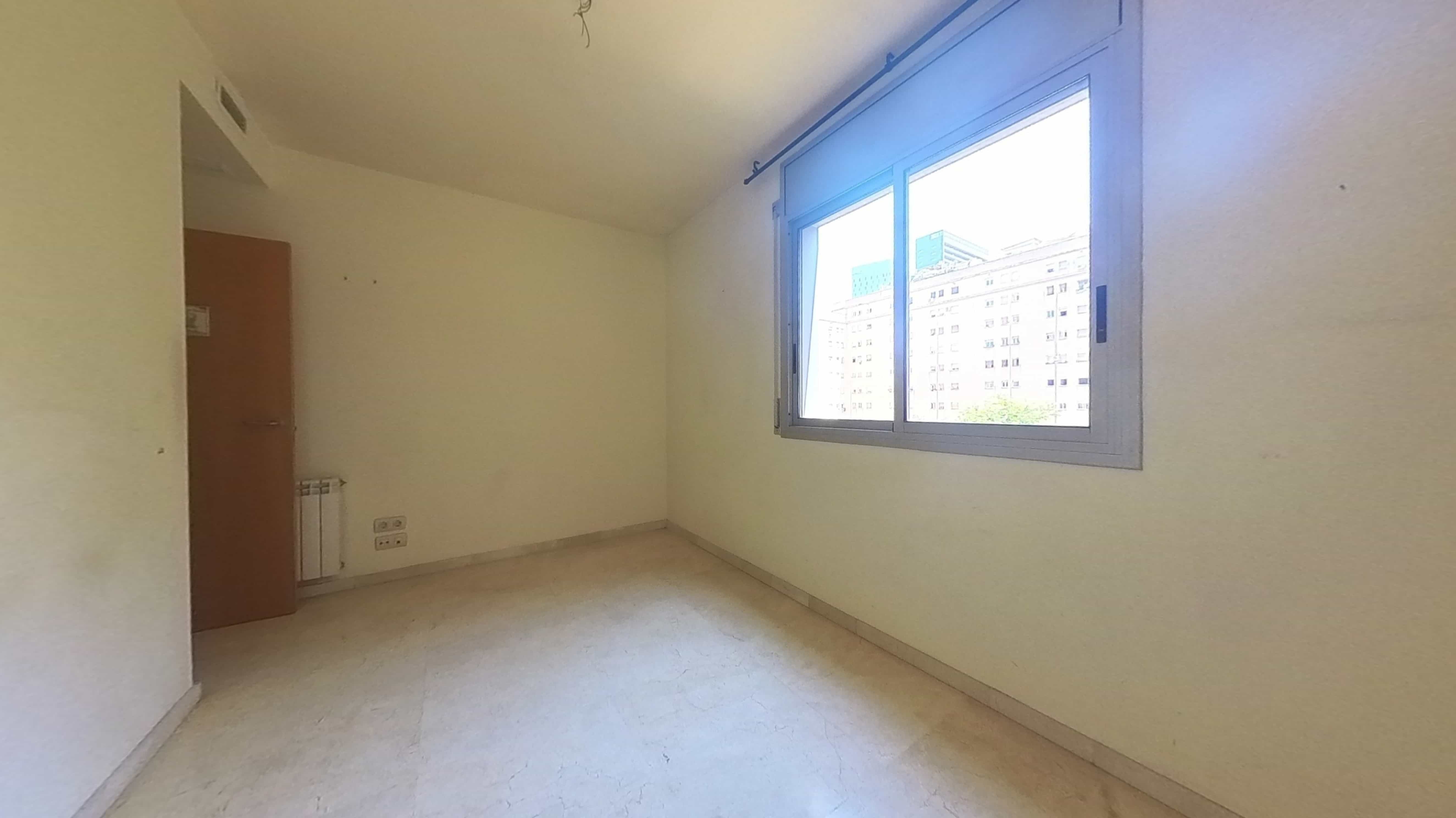 Flat for sale in calle Can Viloca de