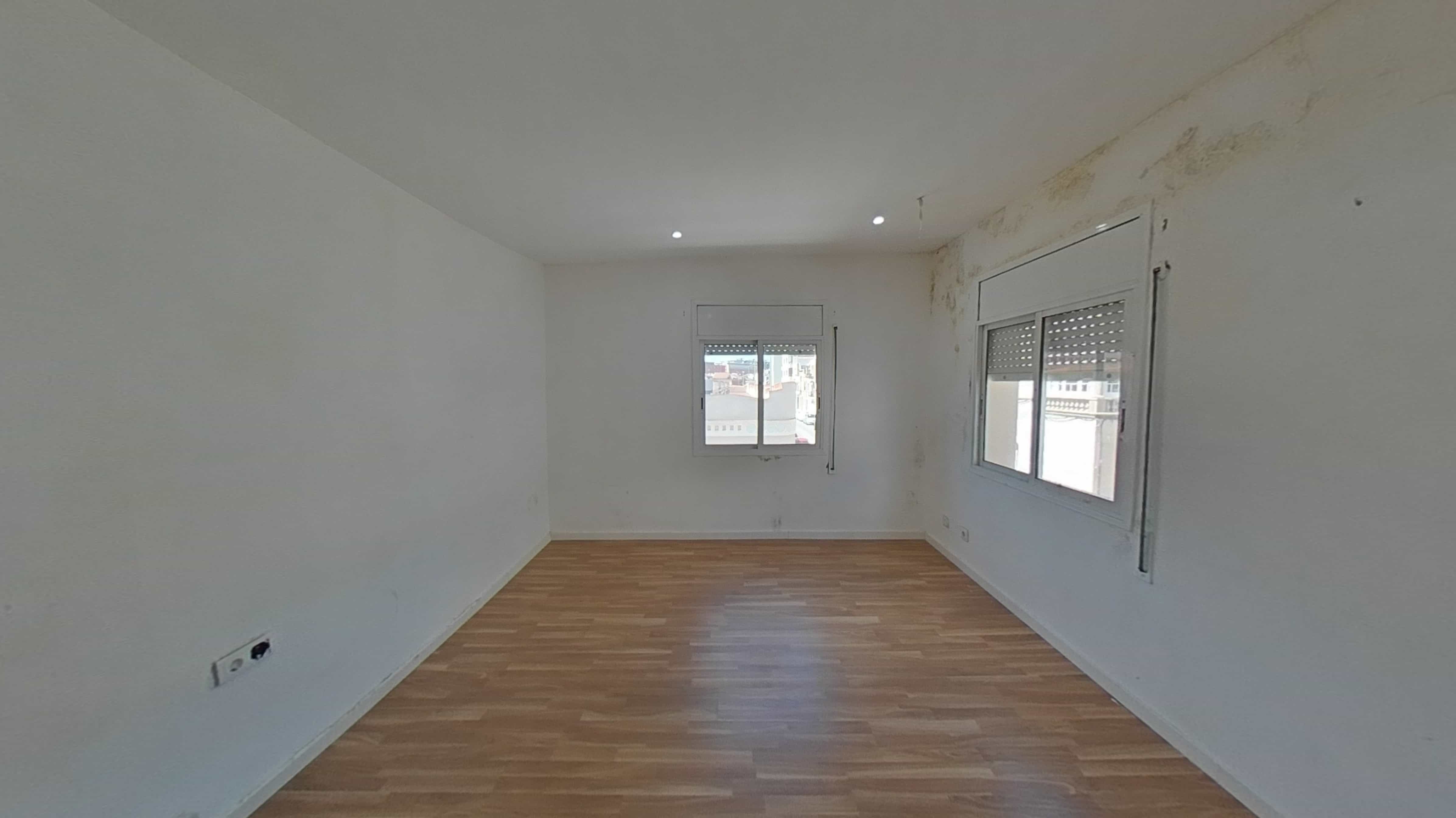 Flat for sale in calle Borras