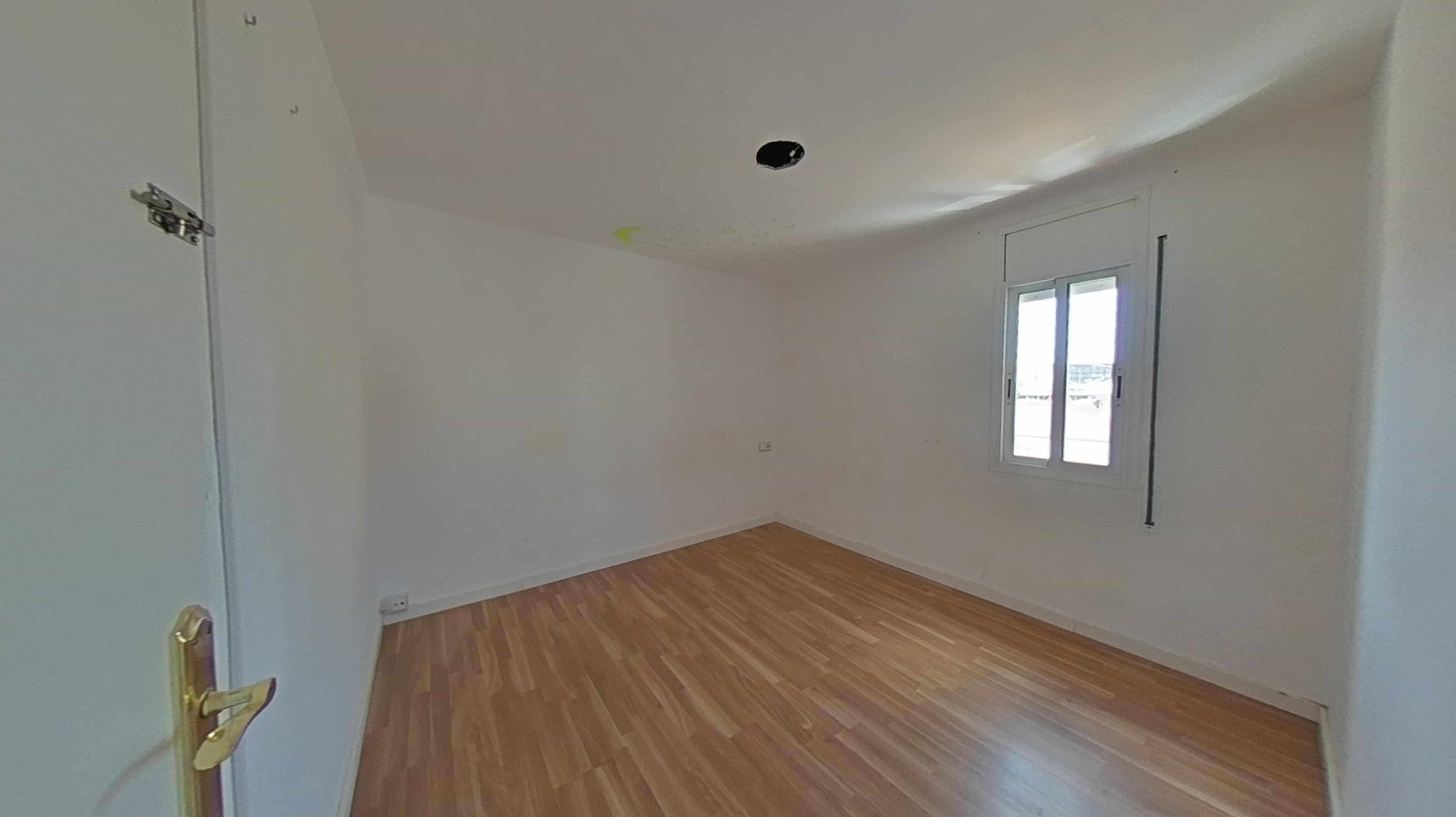 Flat for sale in calle Borras