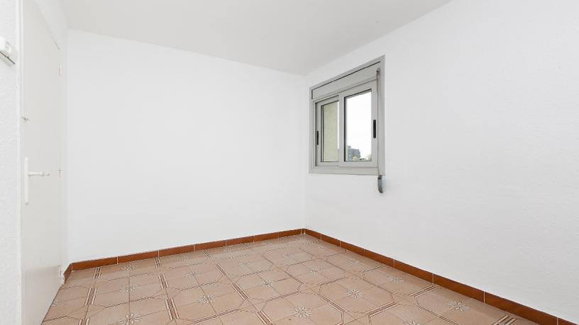 Piso en venta en polig Arrahona Merinals