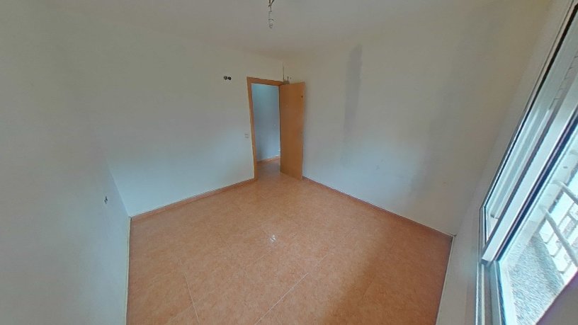 Flat for sale in calle Ramon Menendez Pidal