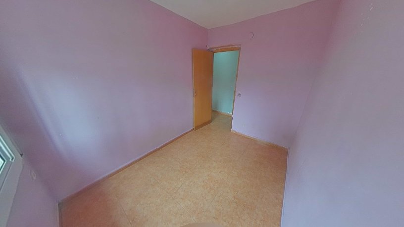 Flat for sale in calle Ramon Menendez Pidal