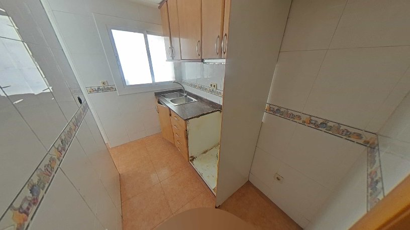 Flat for sale in calle Ramon Menendez Pidal