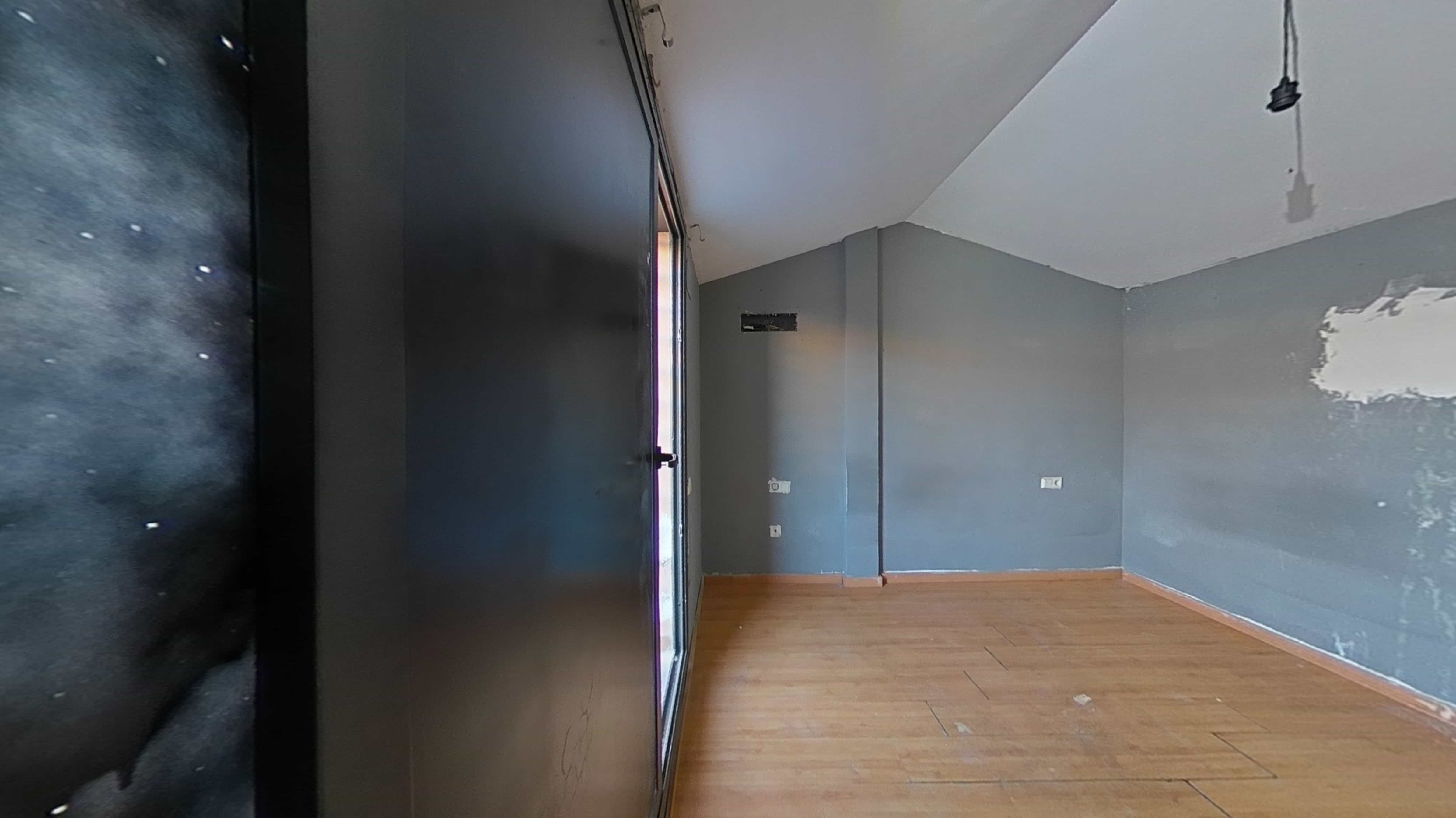 Piso en venta en calle Mao