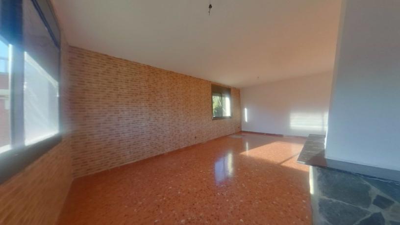 Chalet adosado en venta en avda Can Coral
