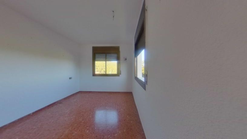 Chalet adosado en venta en avda Can Coral