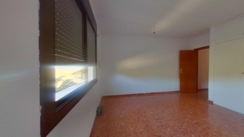 Chalet adosado en venta en avda Can Coral