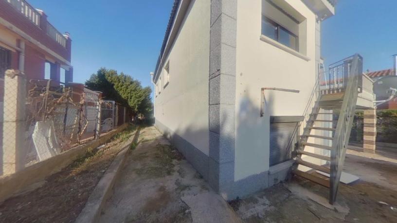 Chalet adosado en venta en avda Can Coral