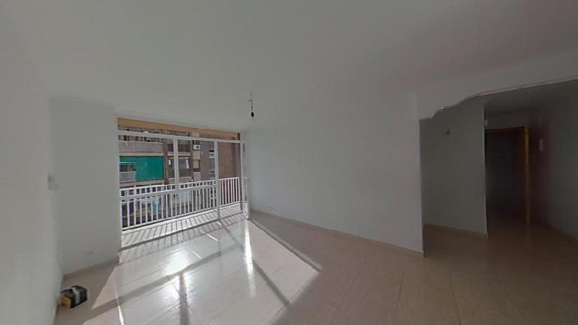 Flat for sale in avda Mil.lenari