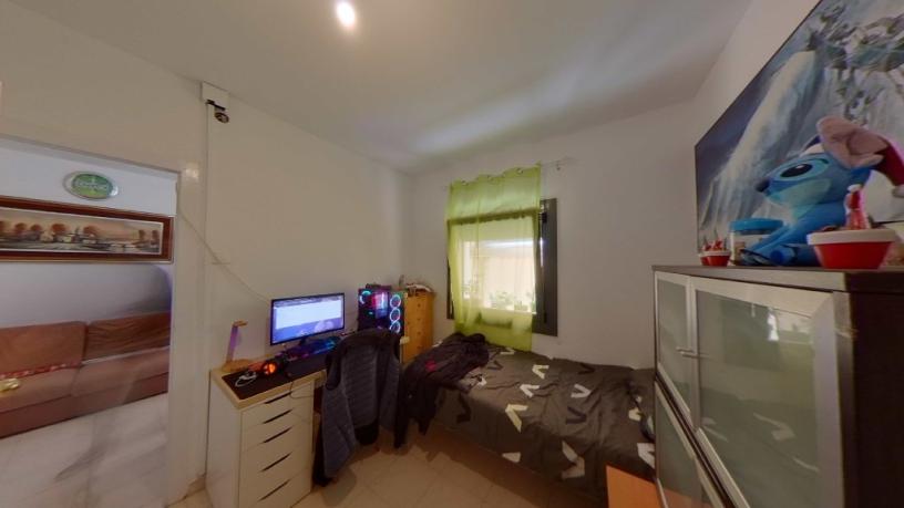 Flat for sale in calle Travau