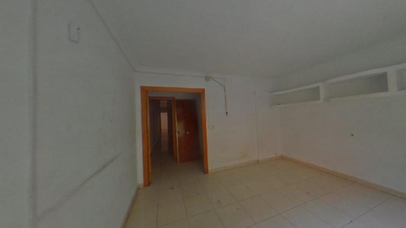 Flat for sale in calle Llinars del Valles