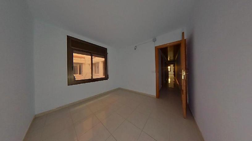 Flat for sale in calle Llinars del Valles