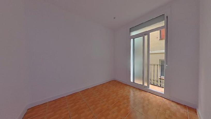 Flat for sale in calle Picalquers