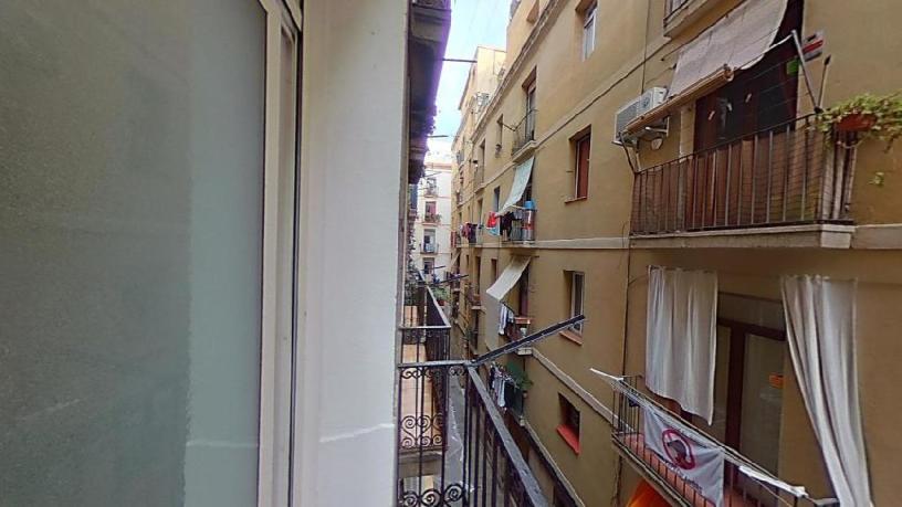 Flat for sale in calle Picalquers