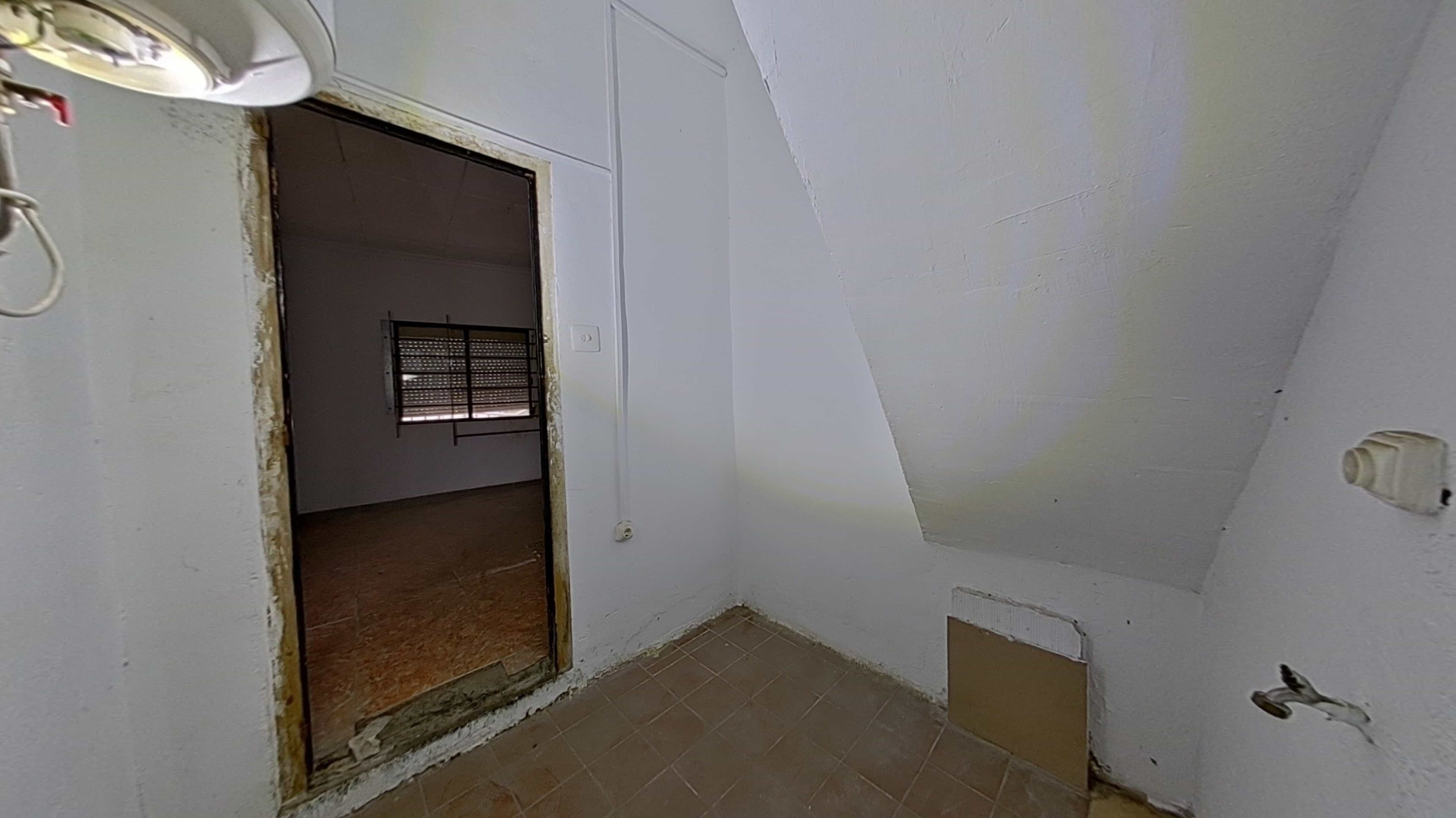 Chalet adosado en venta en calle Palau Solita