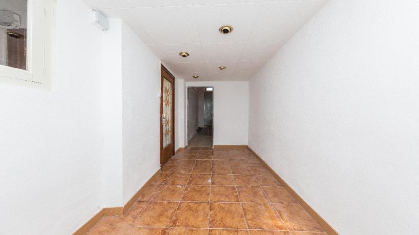 Townhouse for sale in calle Ramon y Cajal