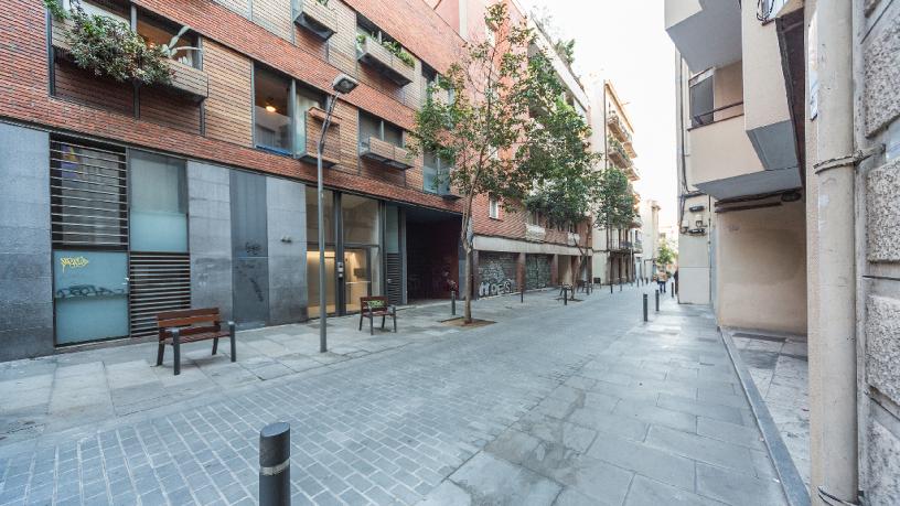 Flat for sale in calle Vallirana