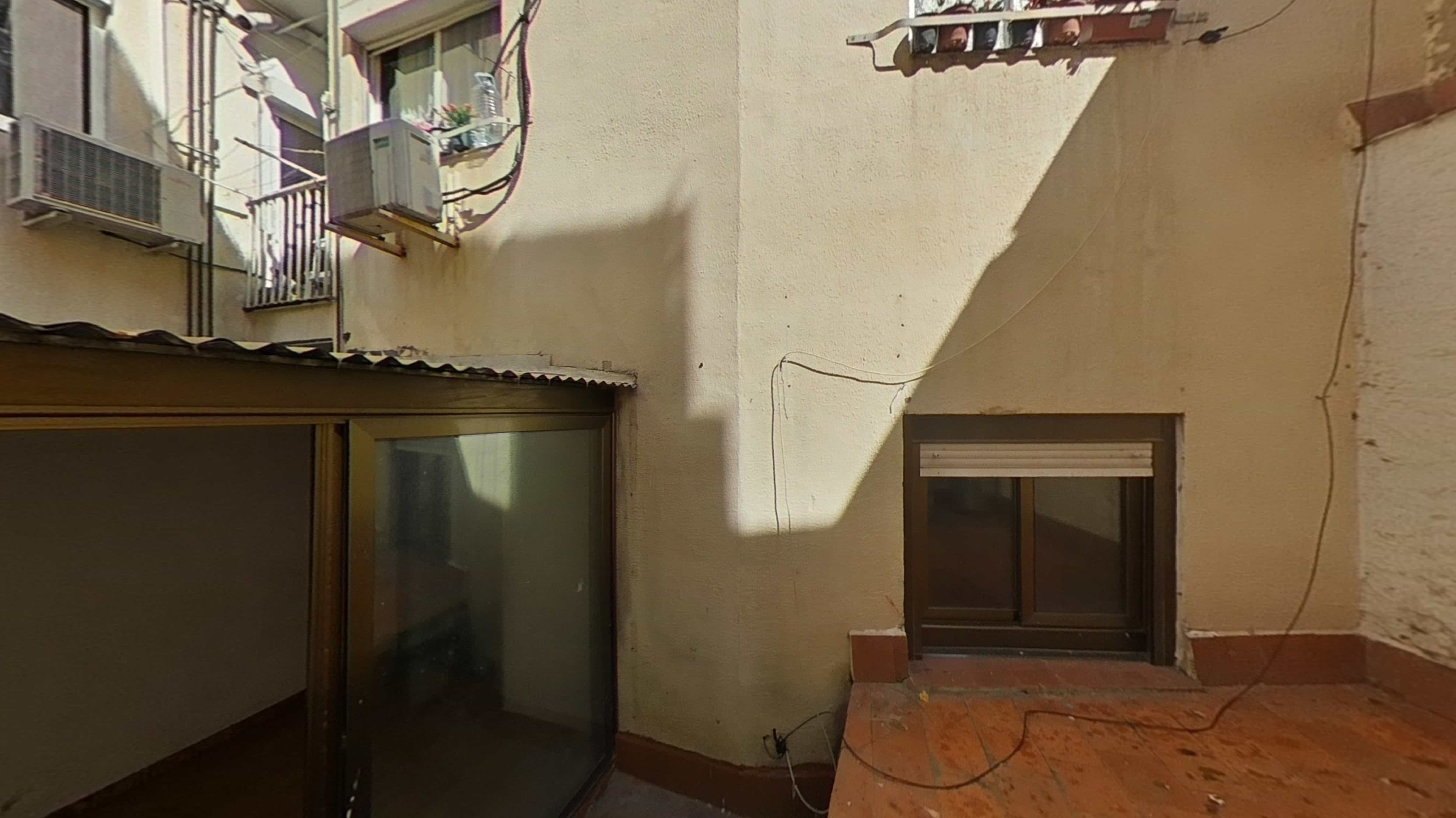 Piso en venta en calle Magalhaes