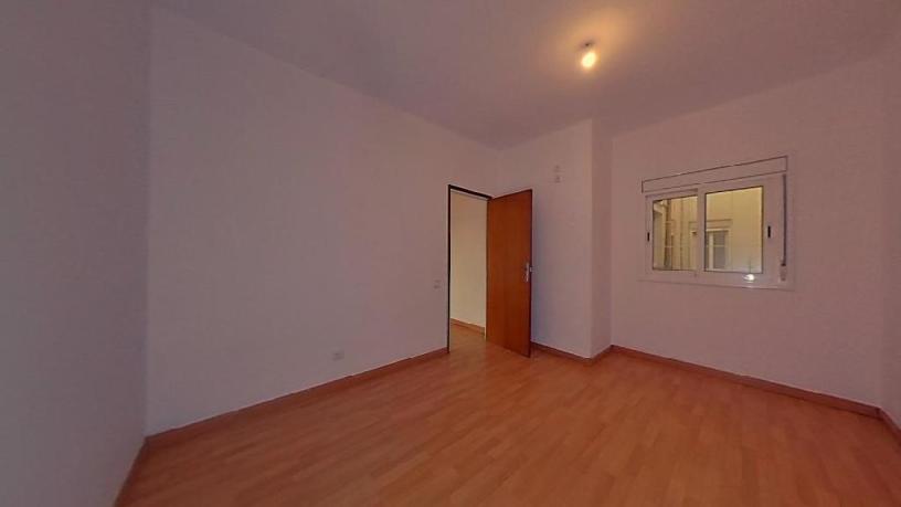 Flat for sale in calle Cienfuegos