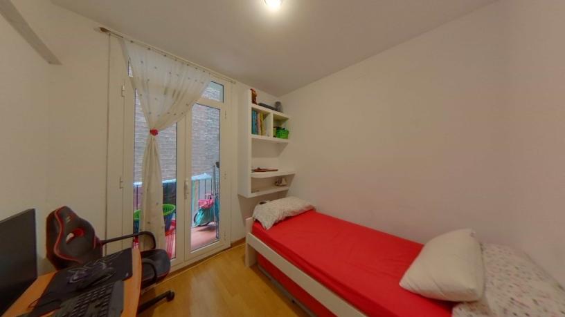 Flat for sale in calle Magallanes