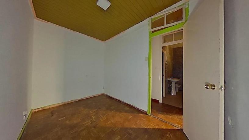 Flat for sale in calle Pique