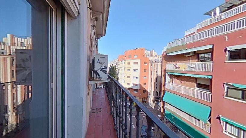 Flat for sale in calle Pique