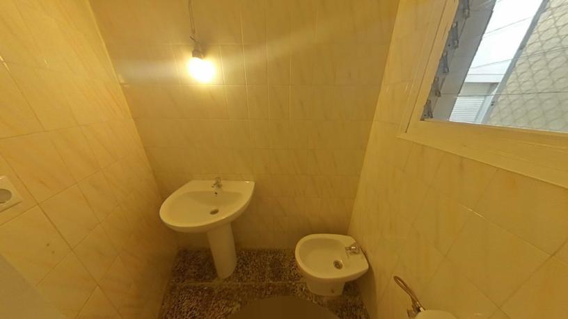 Flat for sale in calle Lluis Maria Vidal
