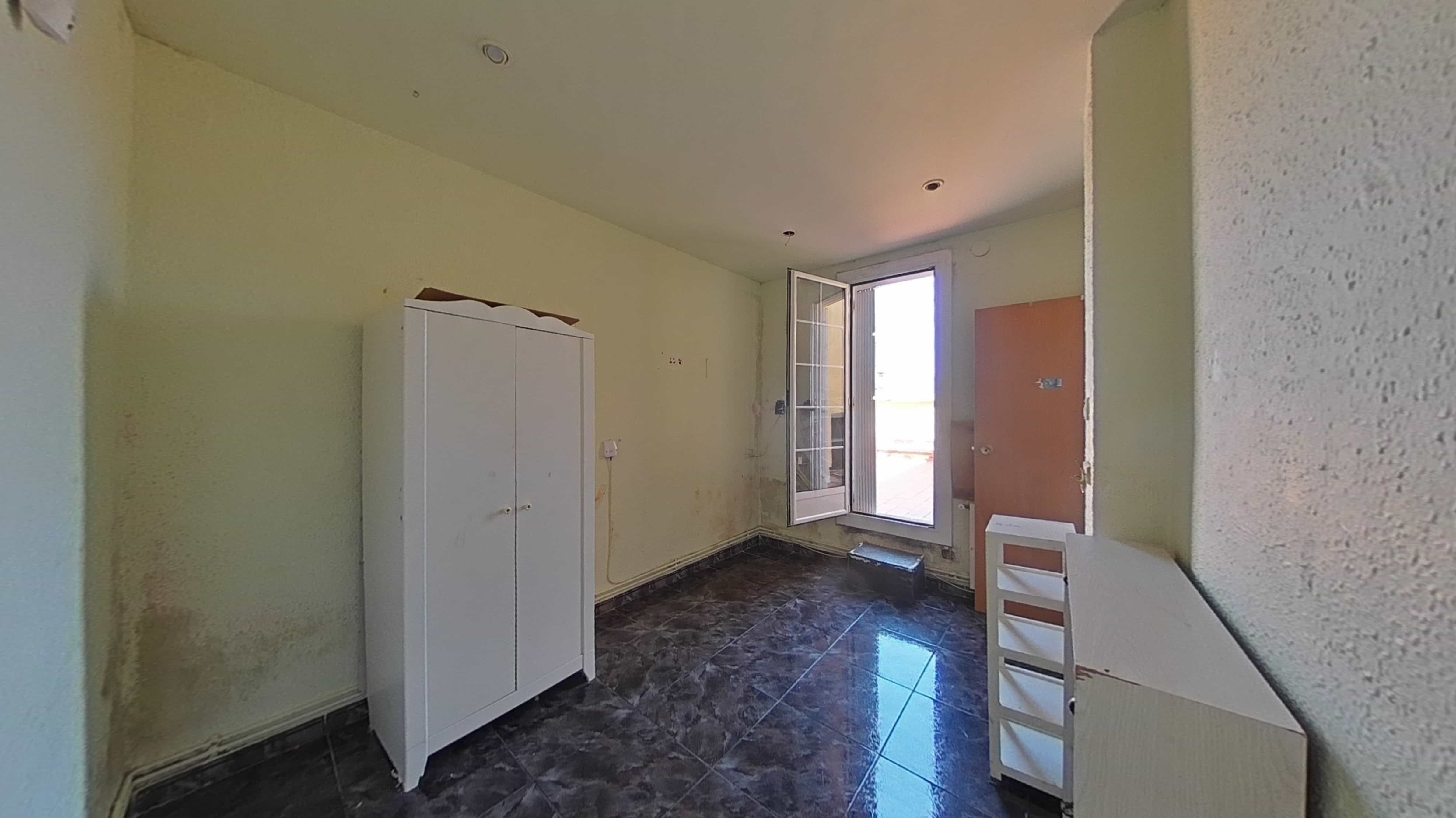 Piso en venta en calle Travau