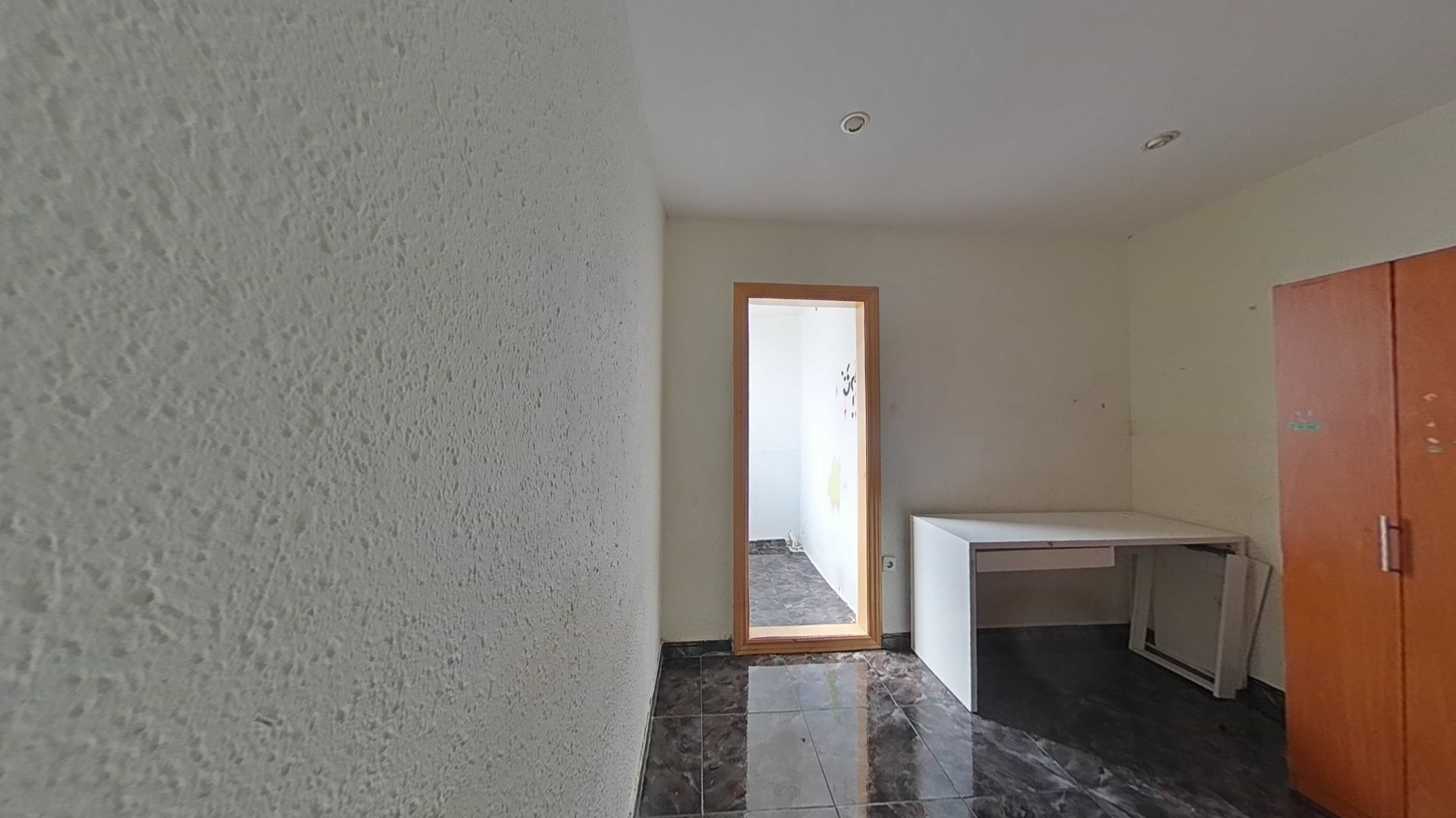 Piso en venta en calle Travau