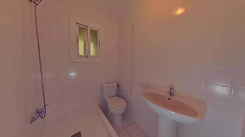 Flat for sale in calle Sequia