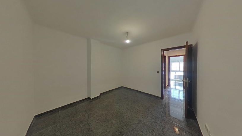 Flat for sale in calle Antoni Gaudi
