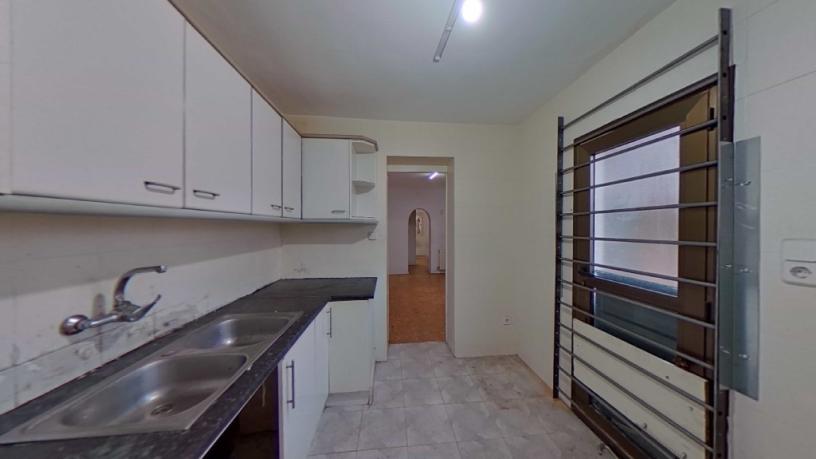 Piso en venta en calle Alhambra