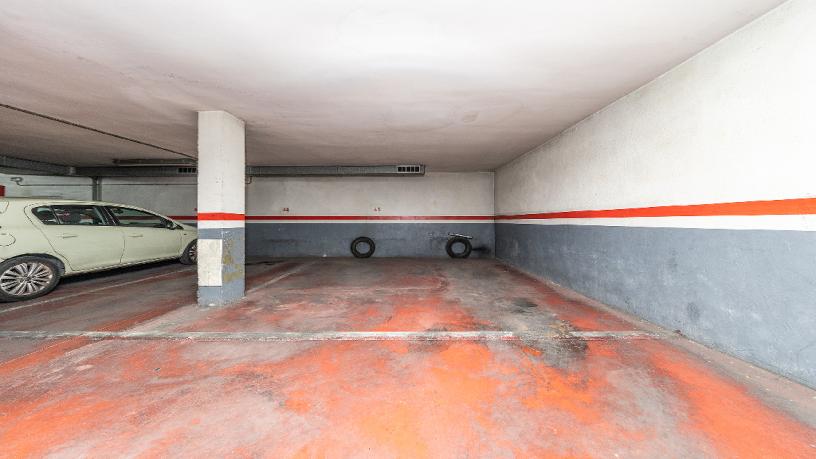 Garaje en venta en calle Canonge Dr. Auguet