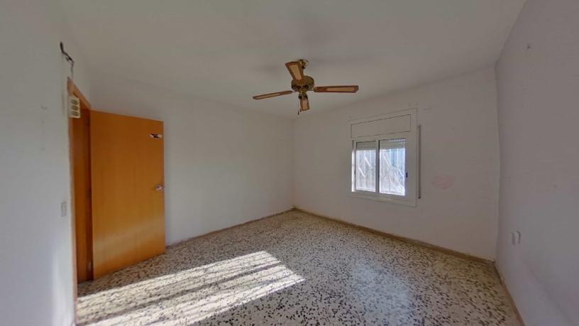 Chalet adosado en venta en calle Cami Verd