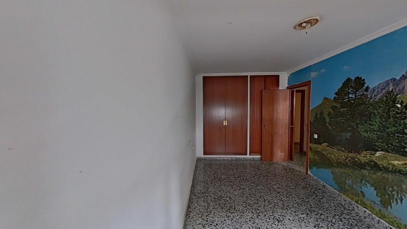 Flat for sale in psaje Escales