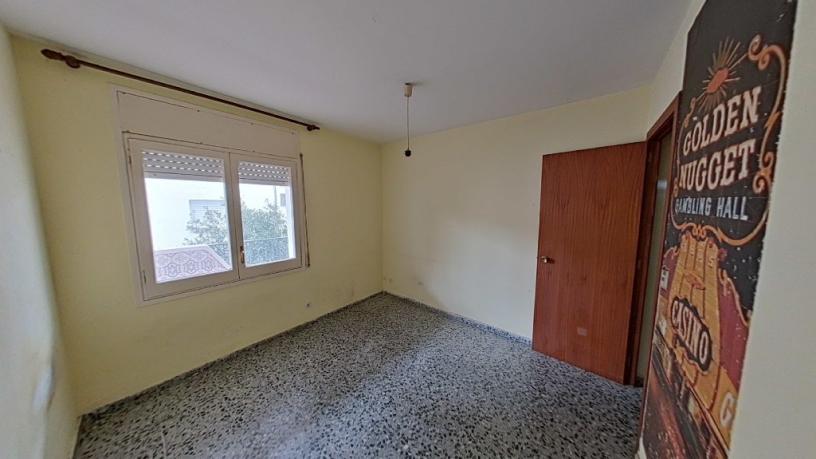 Flat for sale in psaje Escales