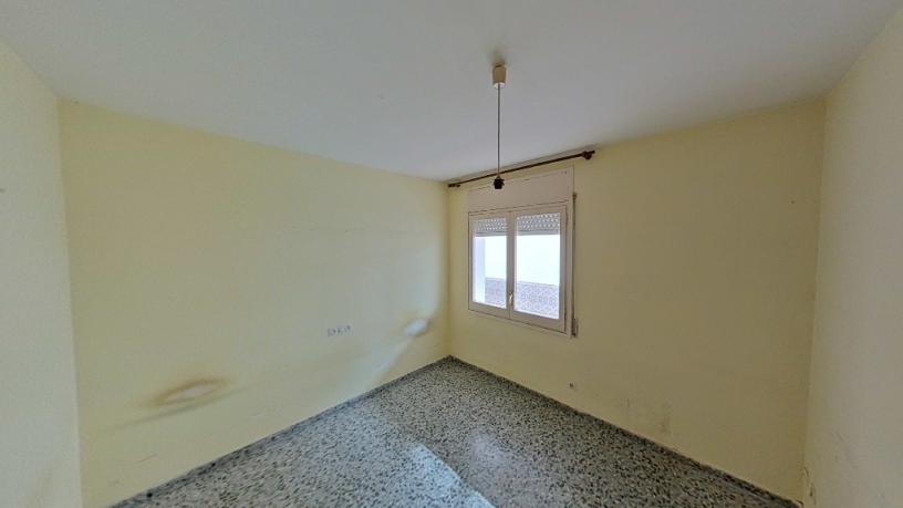 Flat for sale in psaje Escales