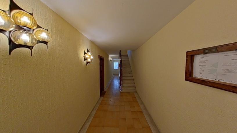 Flat for sale in psaje Escales