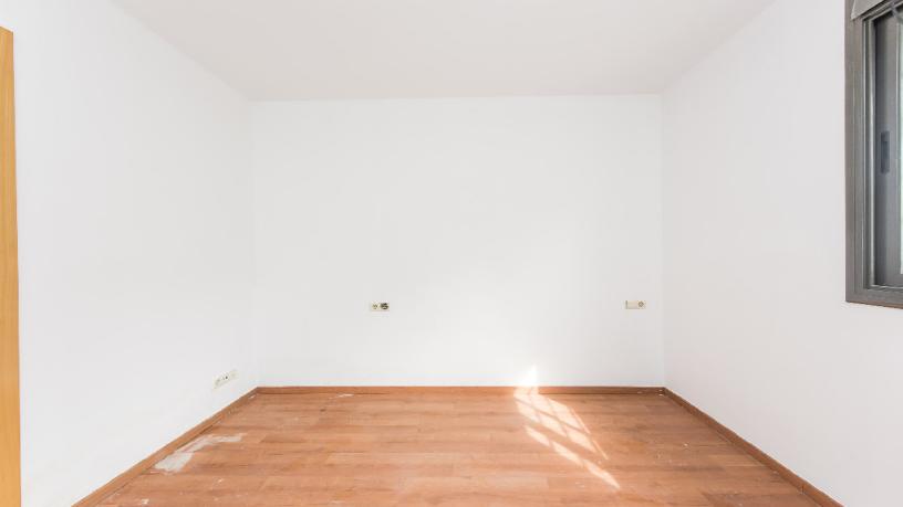 Townhouse for sale in calle Morera