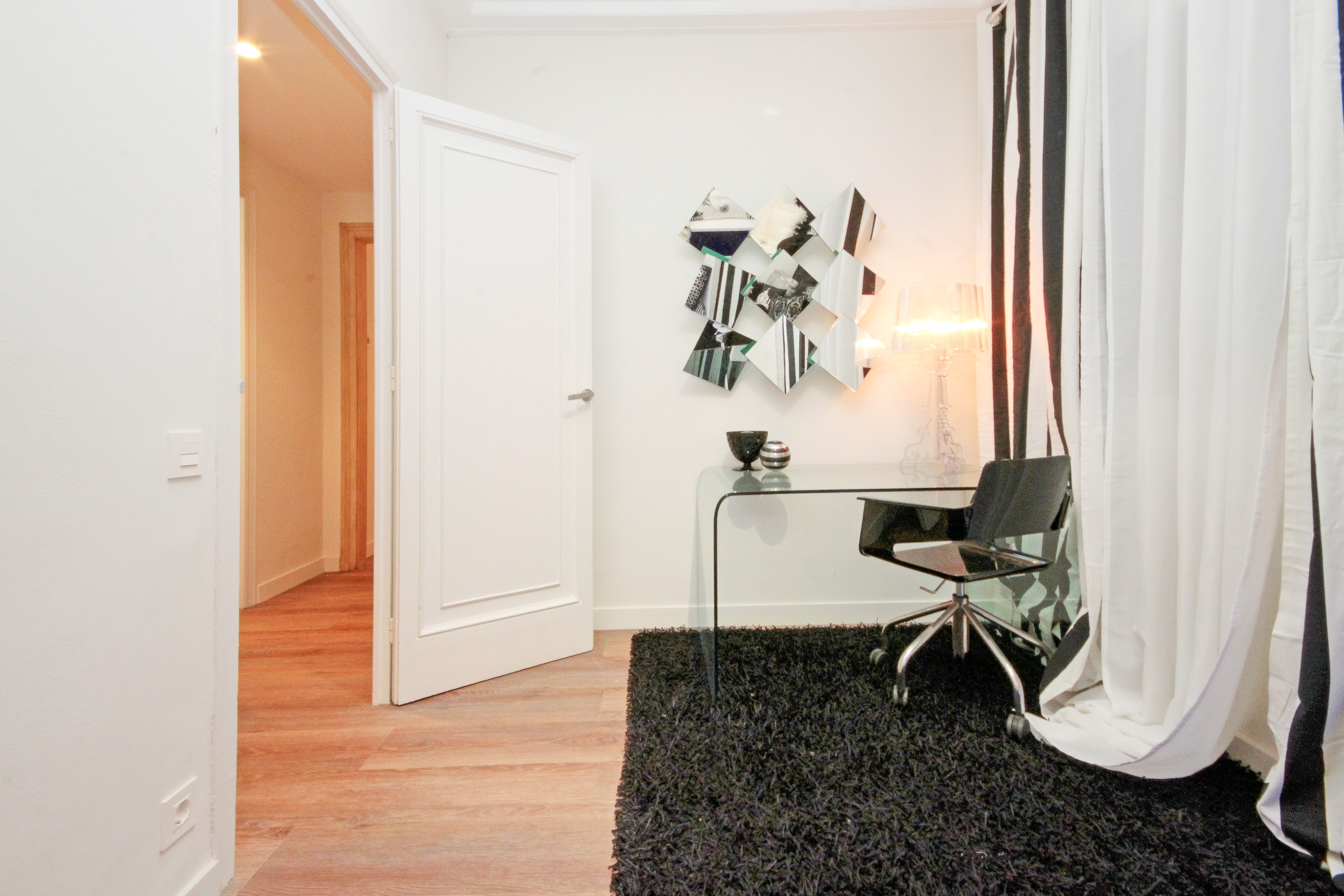 Flat for sale in calle Aribau
