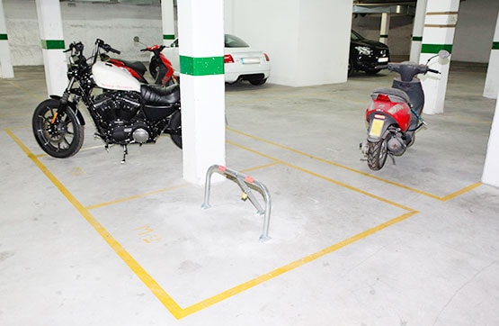 Garage à vendre à calle Jardí