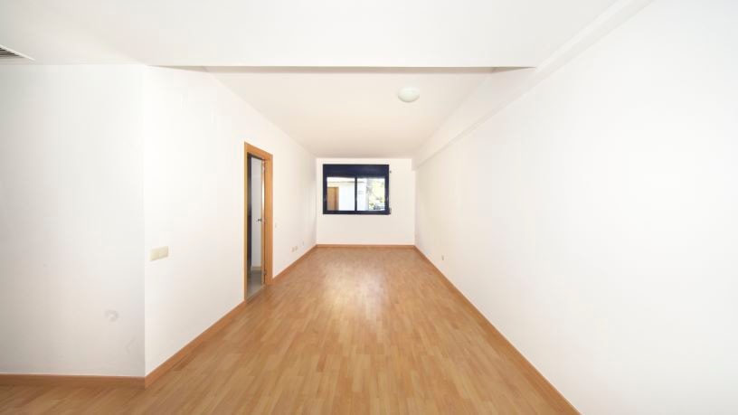 Piso en venta en calle Magi Albert Casanyes