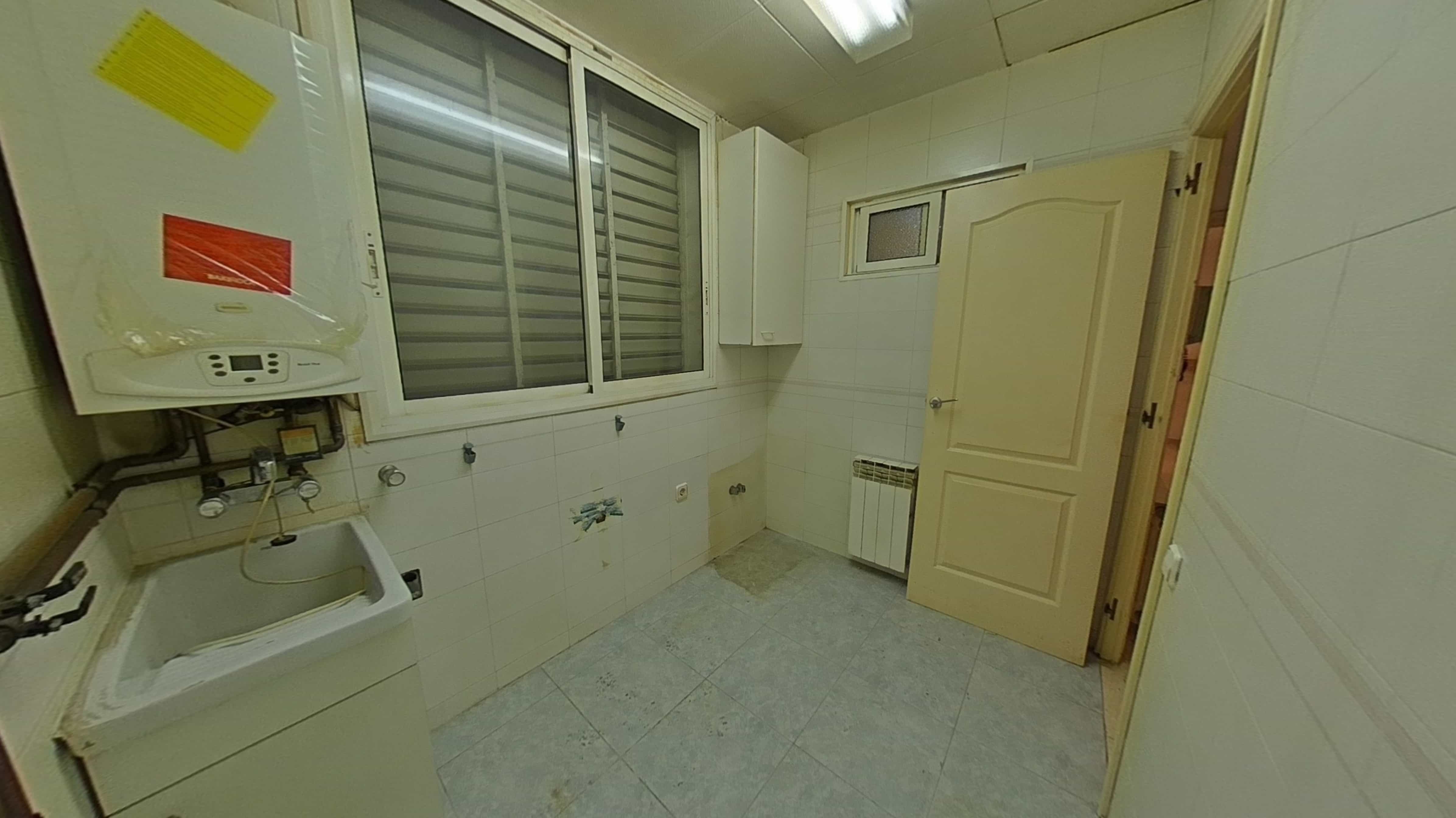 Piso en venta en calle Magi Albert Casanyes