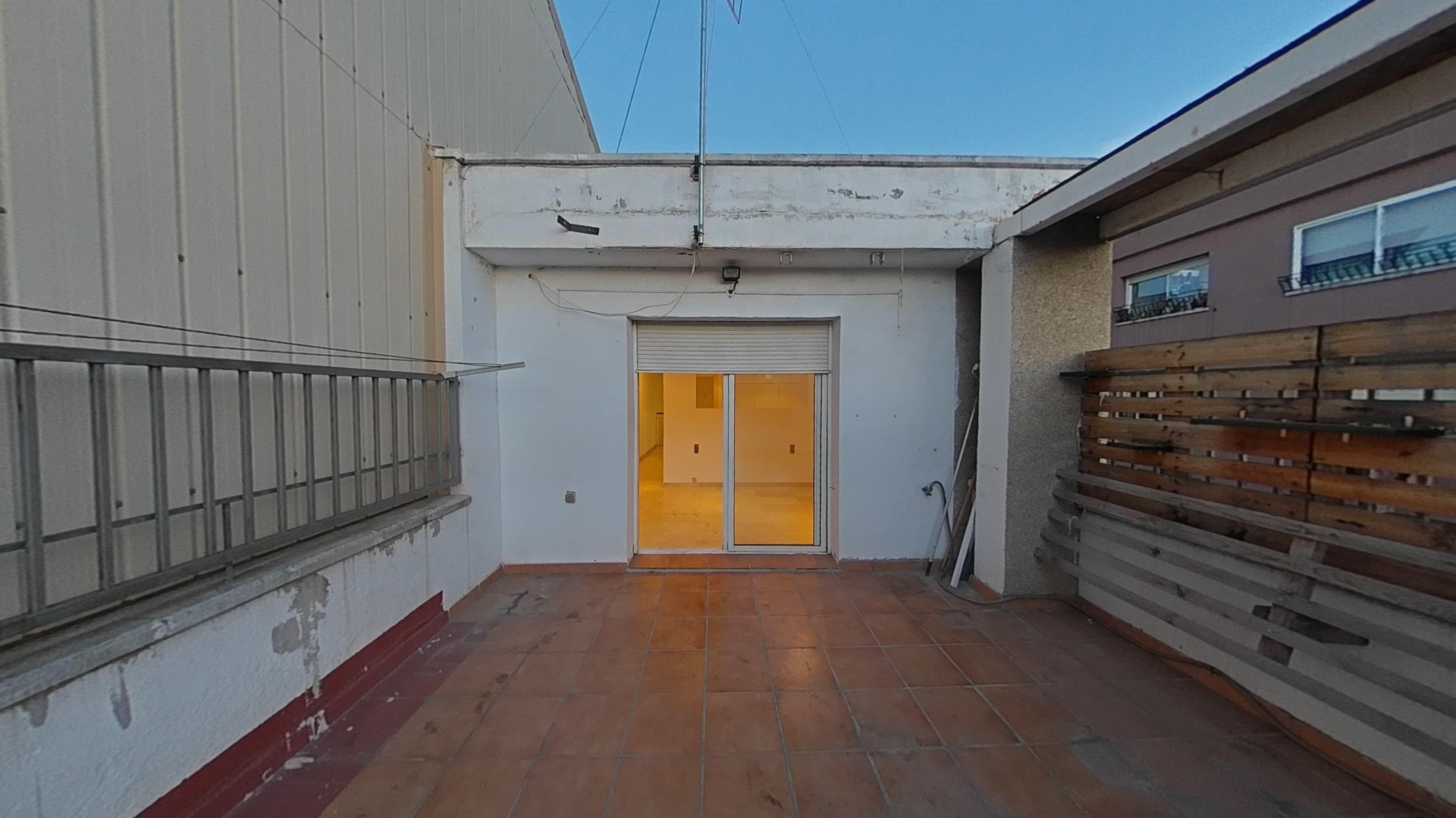 Piso en venta en calle Magi Albert Casanyes
