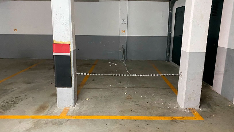 Garaje en venta en calle Sant Cristofol